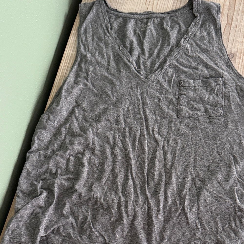 Madewell Charcoal V-Neck Pocket Tank